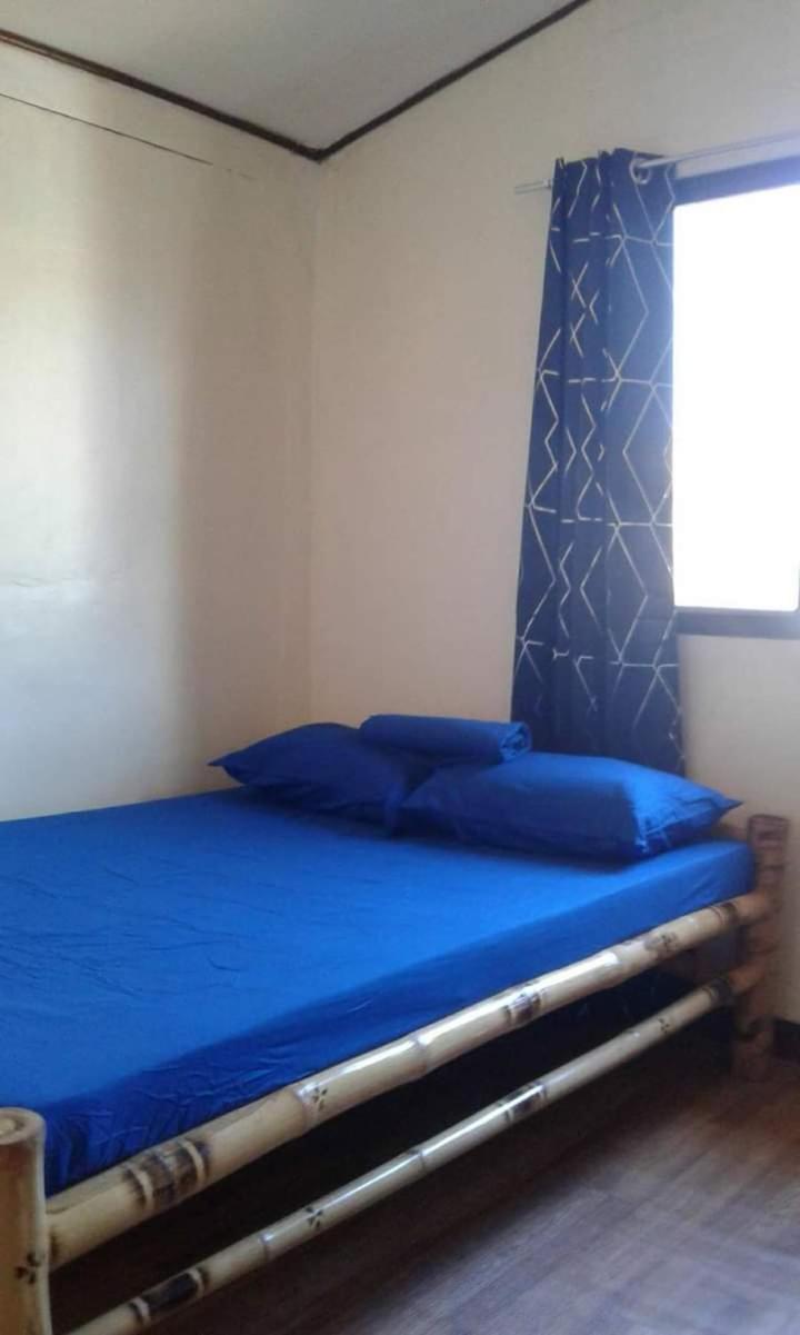 Rovi Homestay Coron Exterior photo