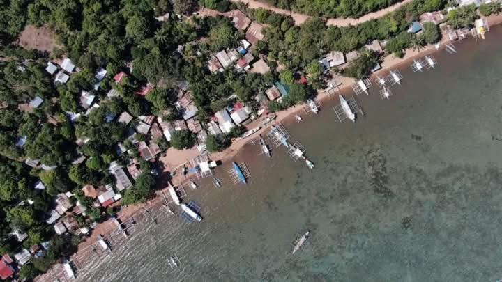 Rovi Homestay Coron Exterior photo